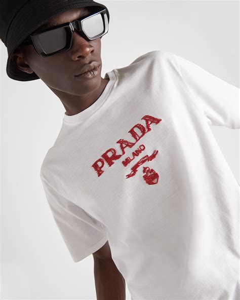 prada red shirt